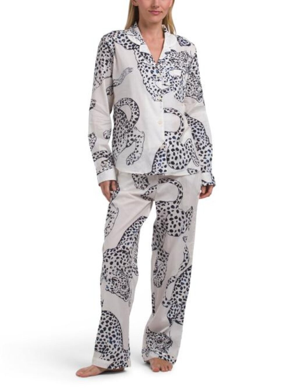 DESMOND & DEMPSEY 2pc Jaguar Notch Collar Top And Pants Pajama Set